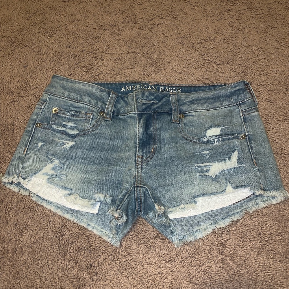 Stretch jean shorts